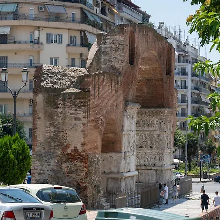 Rotonda Lux Daire Selanik